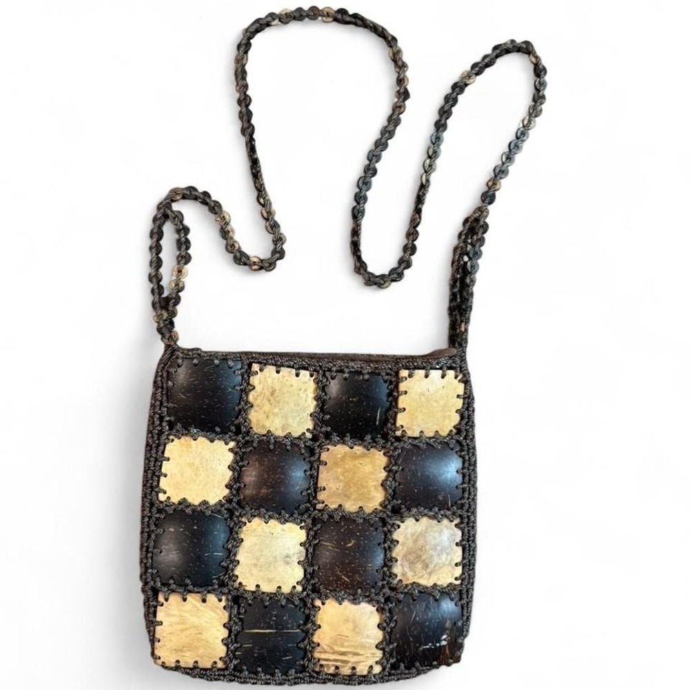 Vintage Handmade coconut shell purse checkered pattern bead crochet‎ strap